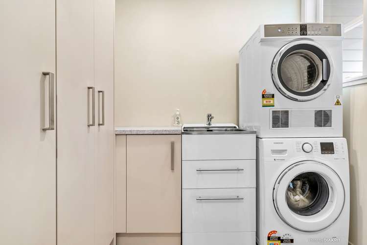 70 Bassett Road Johnsonville_12