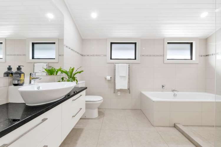 15 Liberty Crescent Beachlands_17