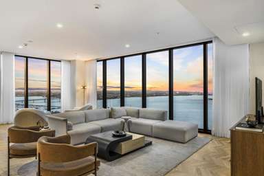 3701/51 Albert Street_1