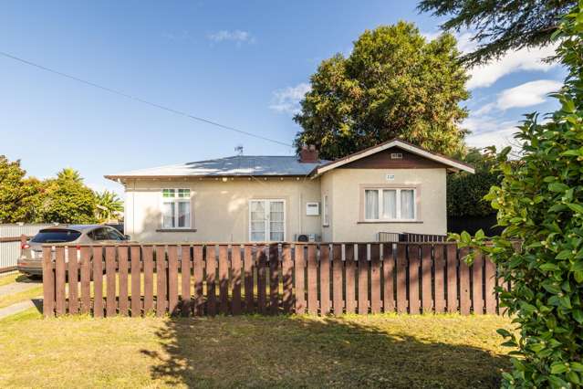 Multi-Unit Income Opportunity in Popular Location