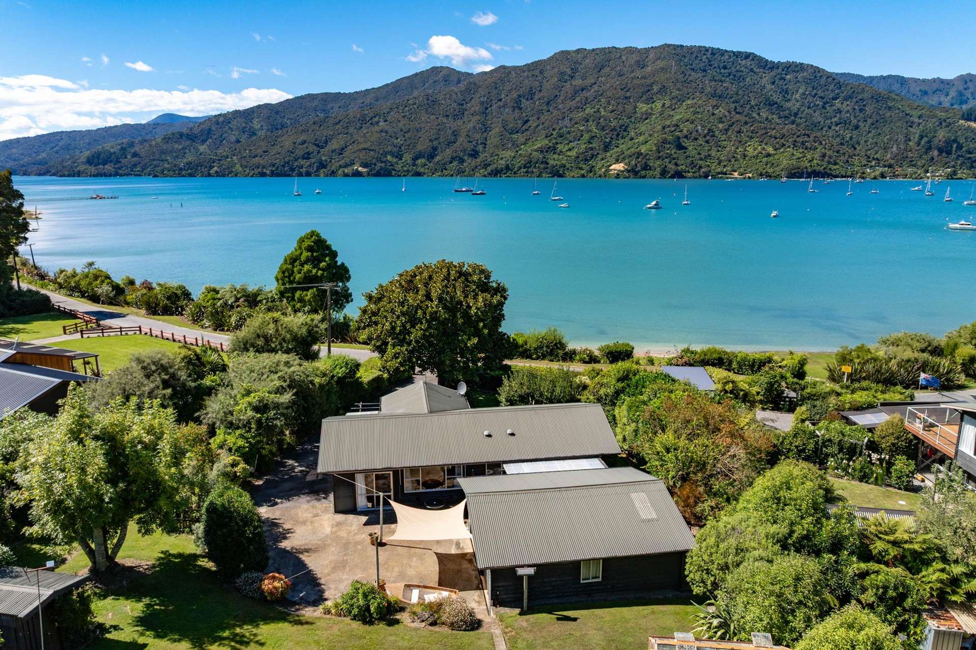 337 and 337a Anakiwa Road Anakiwa_0