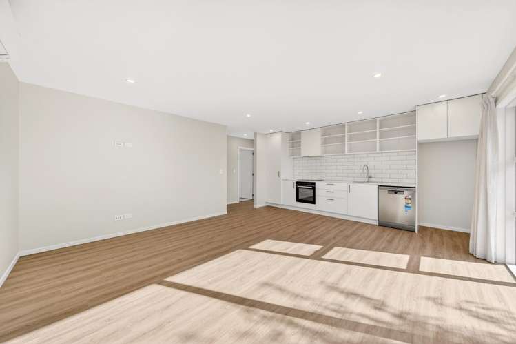 4/2 Tuatahi Avenue Solway_6