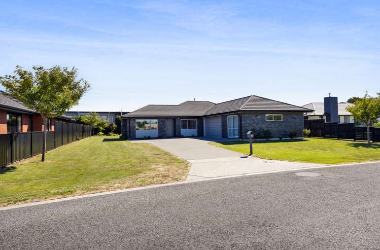 13 Cooke Farm Grove Waiwhakaiho_22