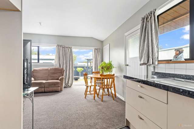 15a Leckie Street Redruth_3