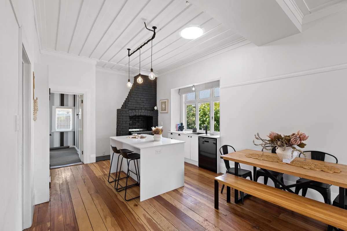 932 Heaphy Terrace_2