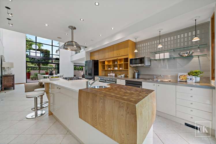 9 Onemana Way Te Atatu Peninsula_5