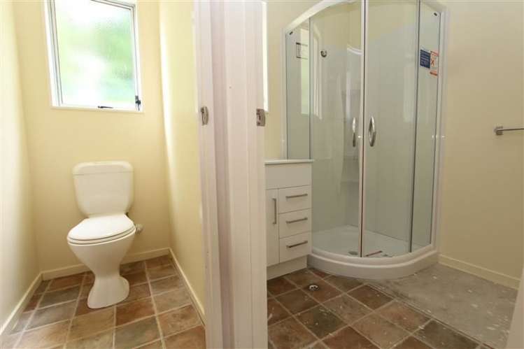 222c Old Farm Road Hamilton East_14