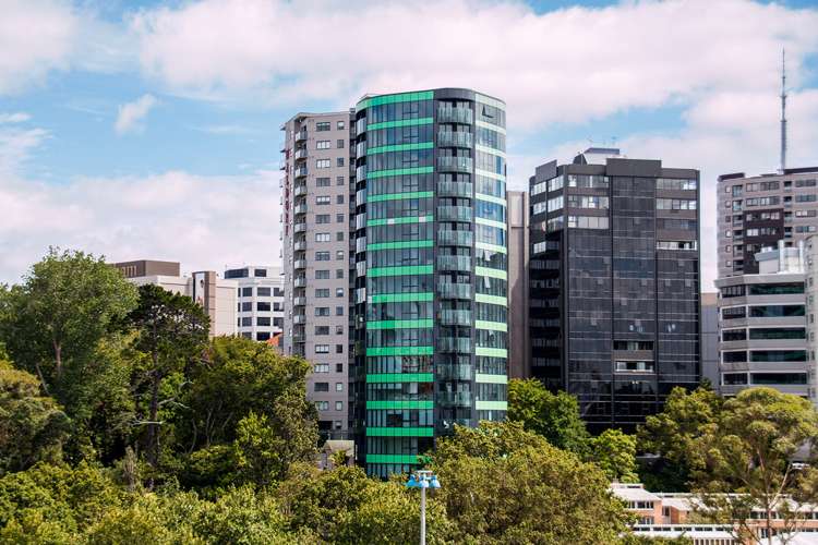 602/18 Saint Martins Lane Grafton_16