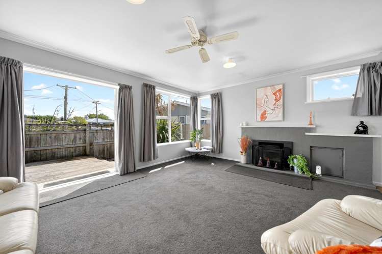 26 Wavell Crescent Lansdowne_8