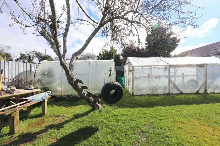 52 Edinburgh Crescent Waikiwi_18