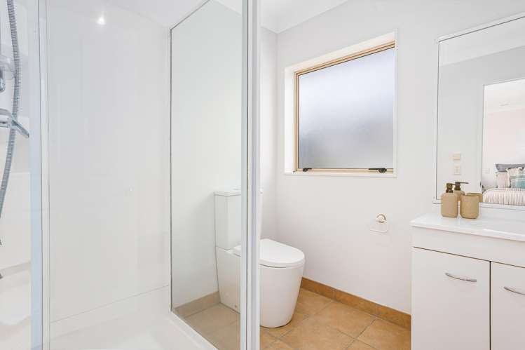 2 Terry Lane Paraparaumu Beach_18