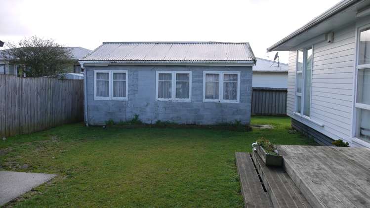 13a George Street Mangere East_14