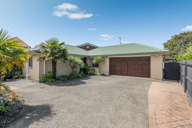 8 Nier Place East Tamaki Heights_1