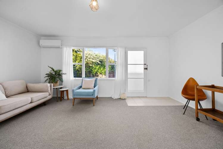 2/40a Hamlin Road Mount Wellington_9