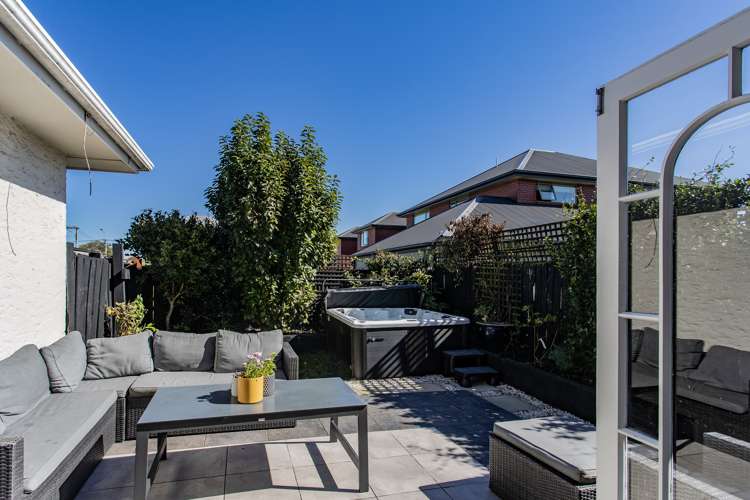 11 Burke Street Addington_10