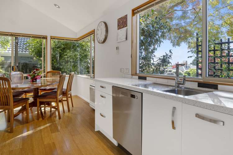 14 Orpington Place Stoke_6