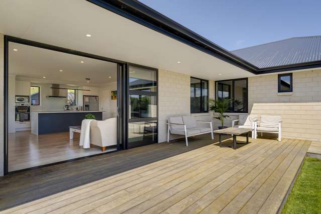 2 Huntaway Close Stoke_2