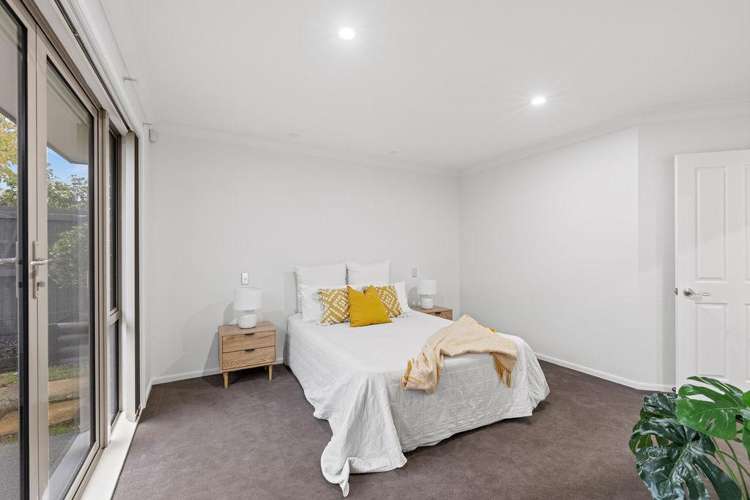 2 Rooney Place Aidanfield_12