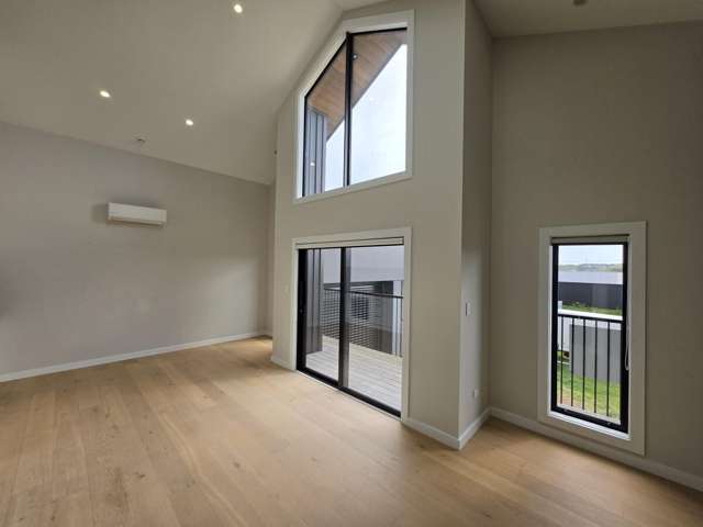 27 Riverbank Road Otaki_3
