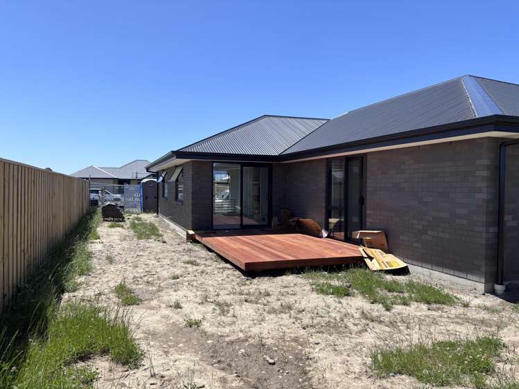 98 Scout Street Rolleston_11