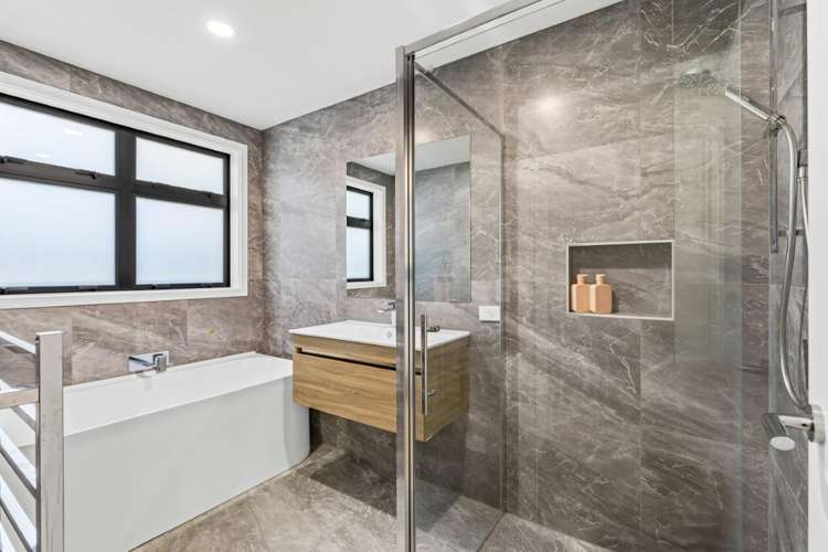 32 Lockerbie Street 10767_10