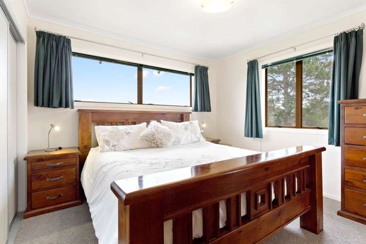 79 Paremoremo Road Lucas Heights_11