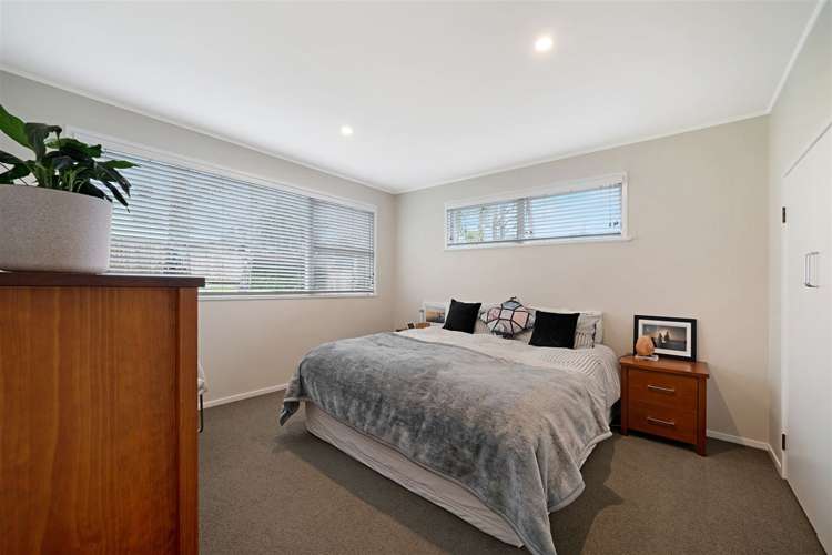 24 Nandana Drive Glen Eden_7