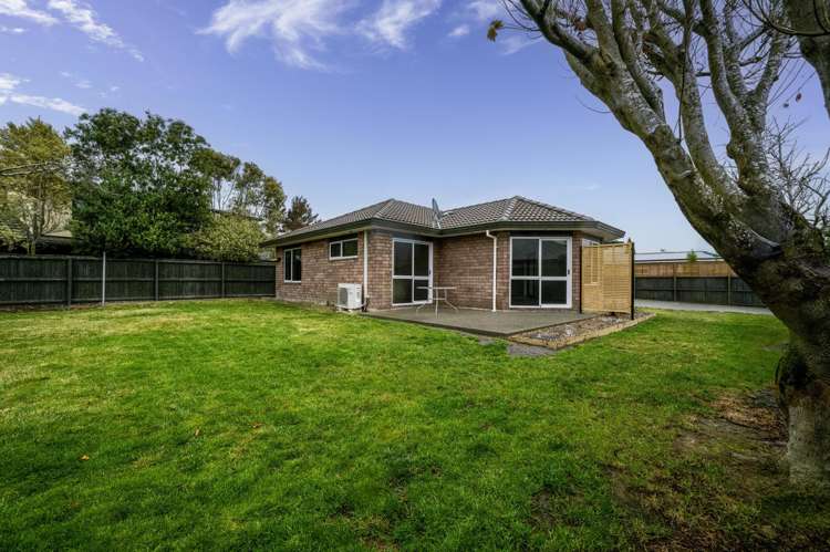 7 Phoenix Lane Northcote_14