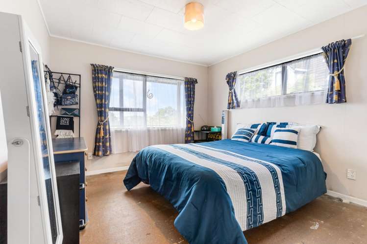 1/22 Madigan Place Glendene_7