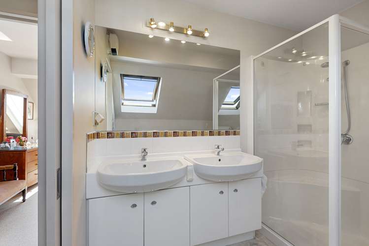 36 Beechwood Drive Northwood_10