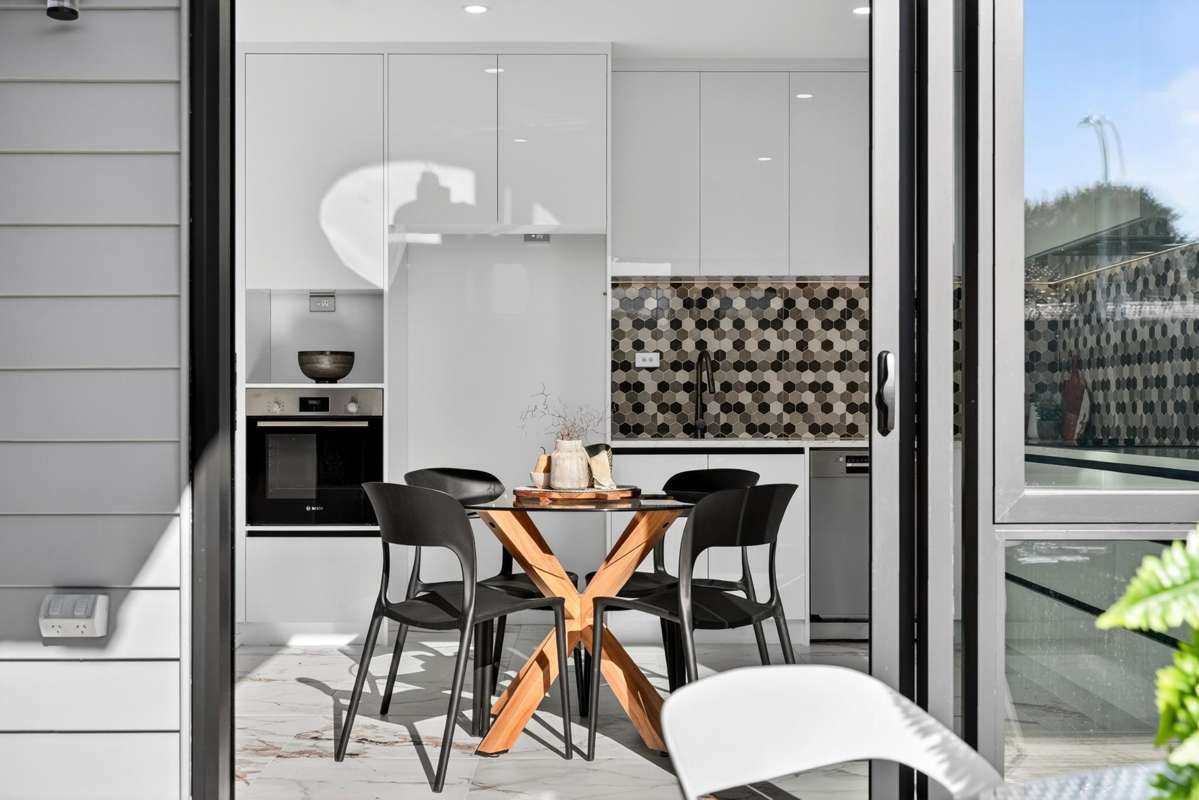 Lot 2&3/31 La Perouse Street_5