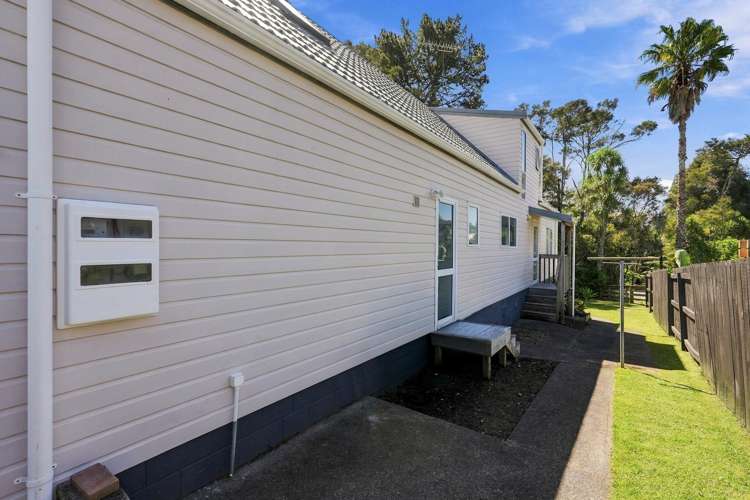 20 Milan Drive Glen Eden_26