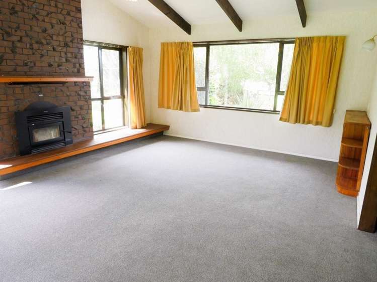 745 Upper Sefton Road Sefton_10