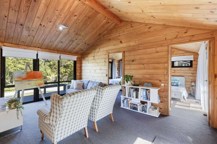 7c Waterloo Place Westown_17