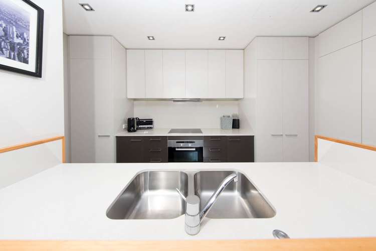 1803/26 Albert Street Auckland Central_8