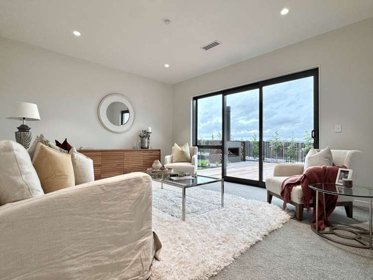 8 Lambert Road_5