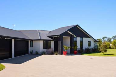 25 Sarona Park Drive_4