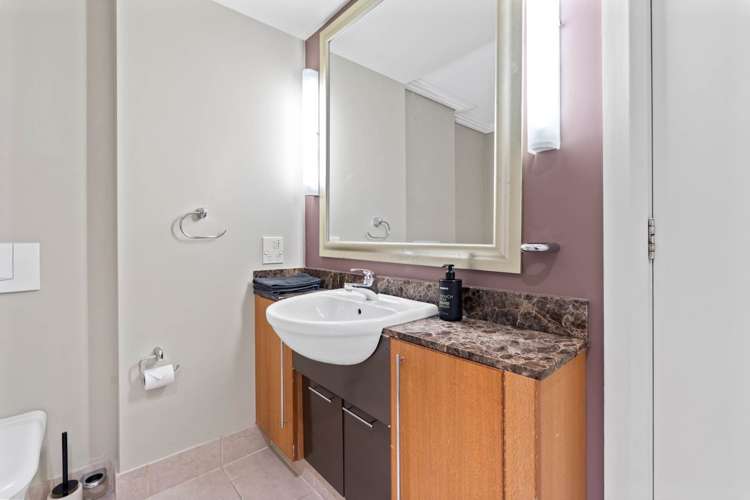 3D/99 Customs Street West City Centre_7