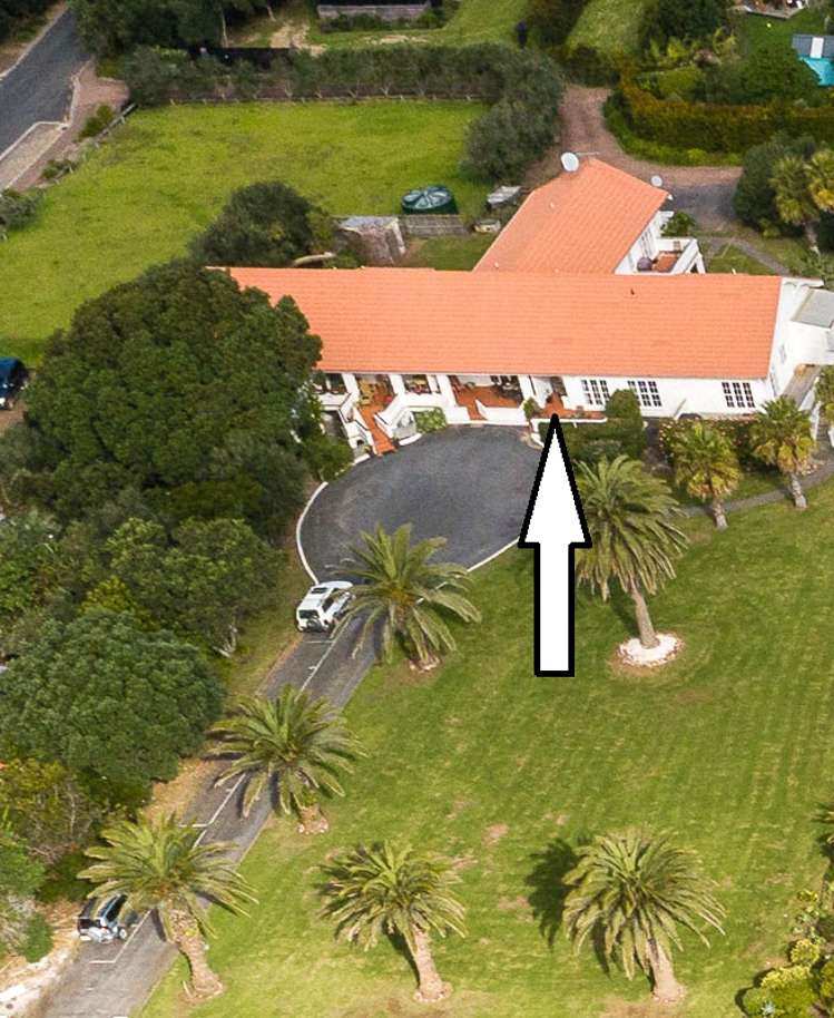 4/23 The Strand Onetangi_17