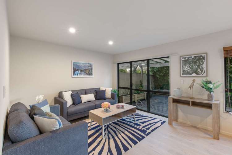 4/42 Fields Parade Oteha_5