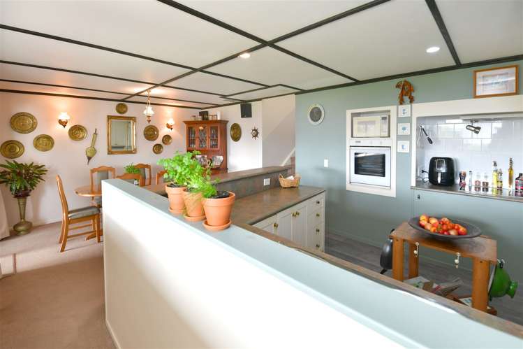 1300 Whangaparaoa Road Army Bay_19