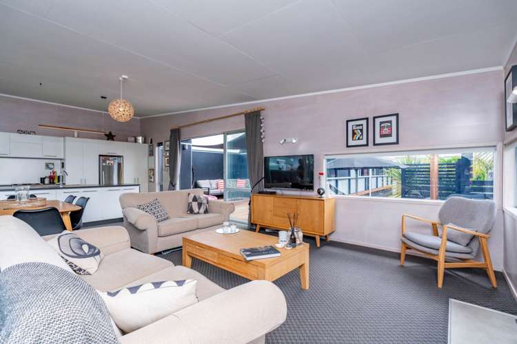 16 Seabreeze Road Mangawhai Heads_12