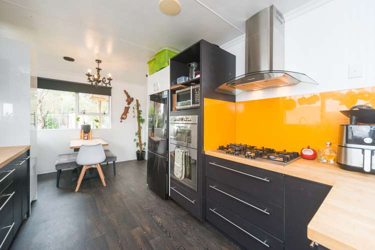 16 Kowhai Street Tokomaru_7