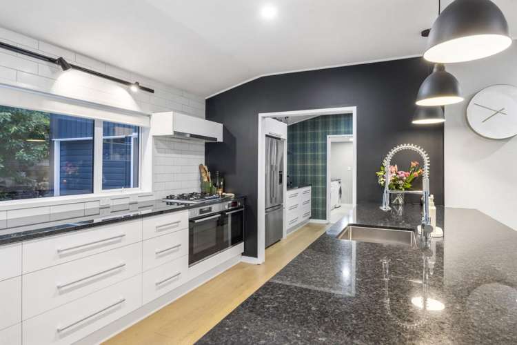 14 McCarthy Street Hawera_4