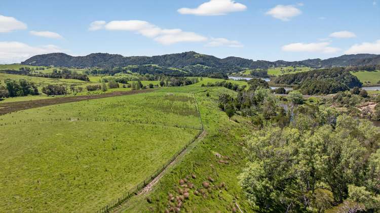 136 Ranganui Road Kaiwaka_11