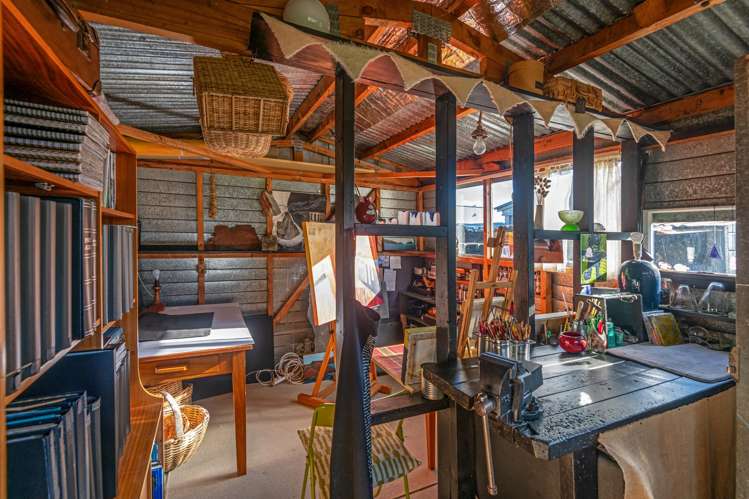 244 College Street West End_13