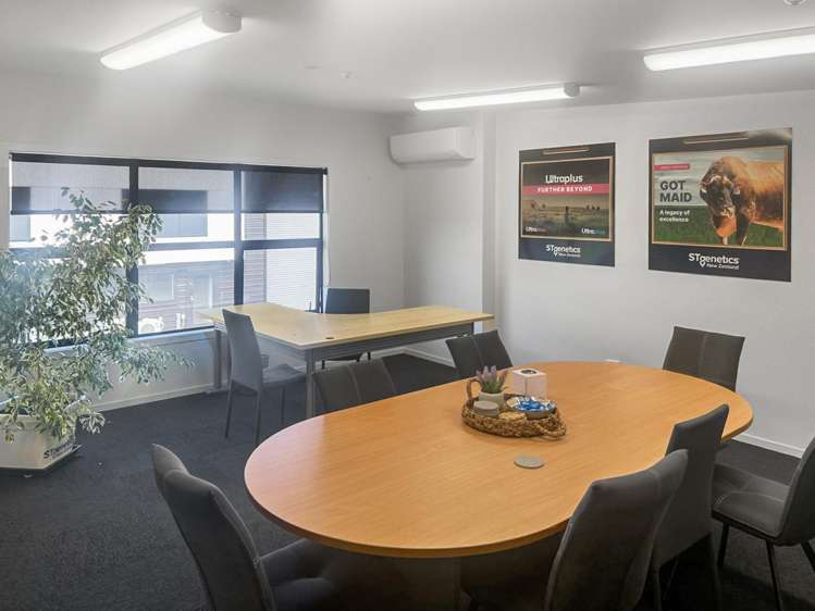 3/123 Ingram Road Rukuhia_6