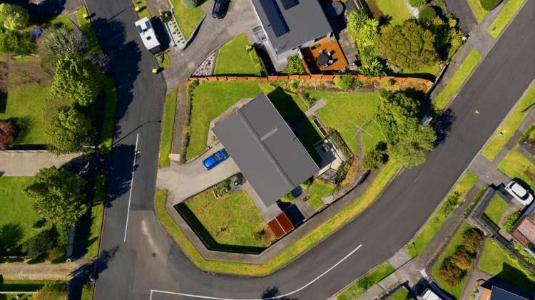 1 Carlton Terrace Westown_19