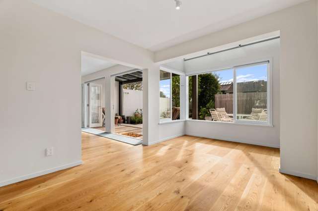 139 Wellington Street 1664_2