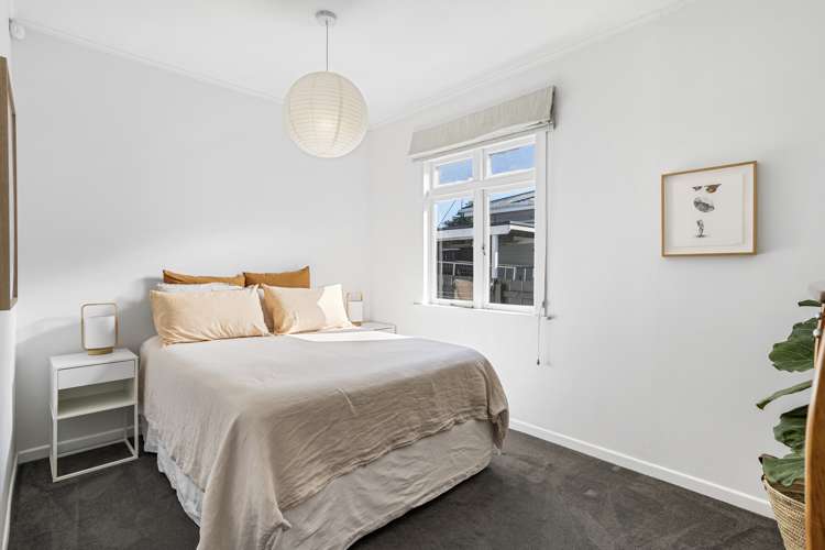 23 Ennismore Road Mount Albert_11